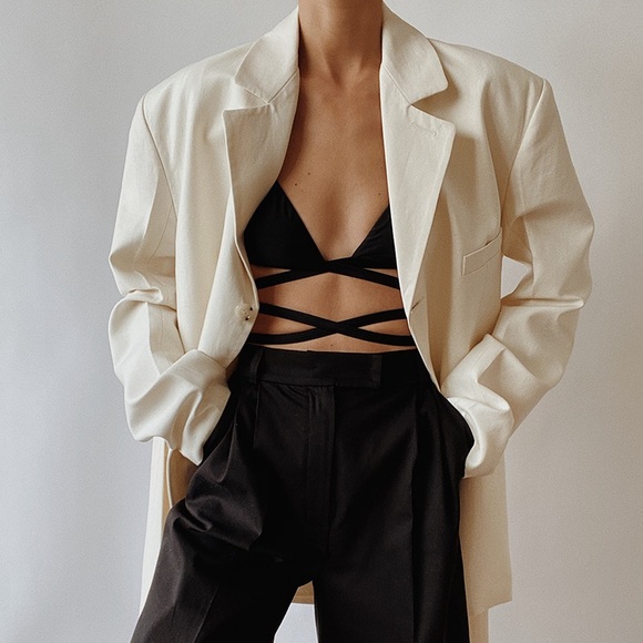 Matteau Black Wrap Triangle Bikini Top Sz. 1 - Picture 5 of 16